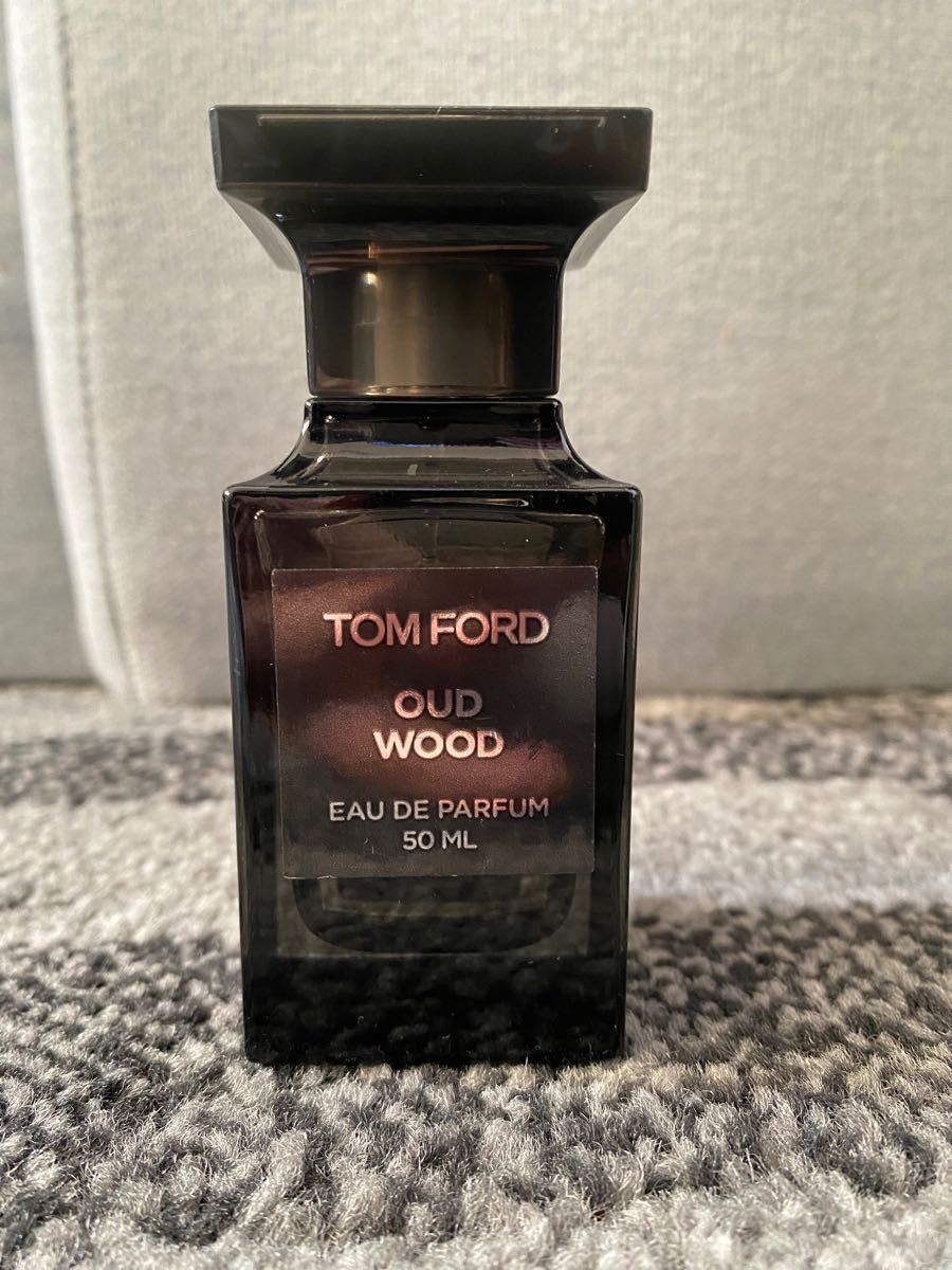新品 トムフォード TOM FORD ウード ウッド 50ml EDP SP - 通販