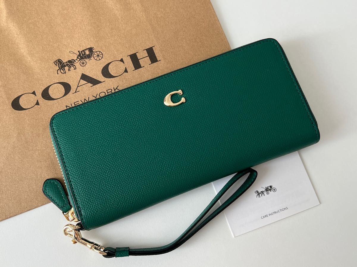 新品】COACH コーチ 長財布 緑 グリーン ストラップ付き｜Yahoo!フリマ