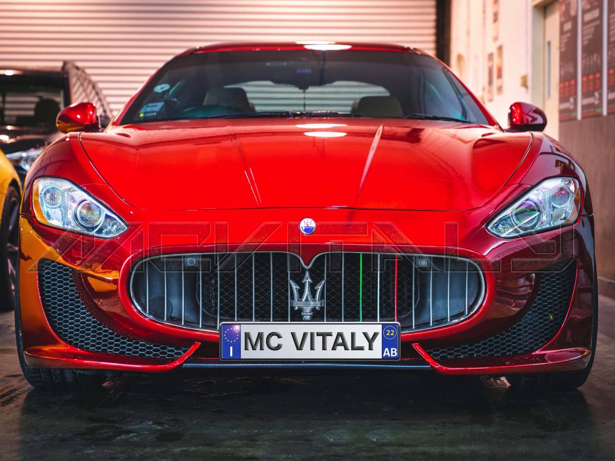 #弊社デザイン・最高品質カーボン・FRP製Maseratiマセラティグラントゥーリズモ全モデル対応中期改フロントバンパー_画像5