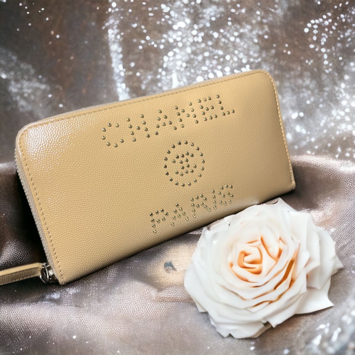 超美品!超レア☆CHANEL ドーヴィル キャビアスキン☆ラウンドジップ