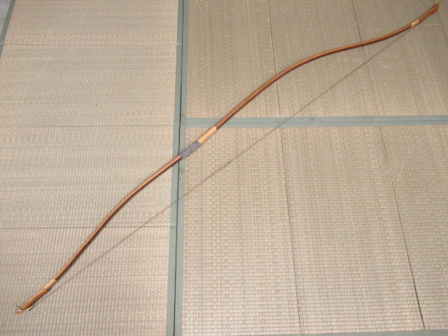 弓道 竹弓 特製 桑幡正清 並寸 全長 約220cm 重量 約552g 弓力13.9kg 弓道 竹弓 特製 桑幡正清 並寸 全長 約220cm 重量 約552g 弓力13.9kg