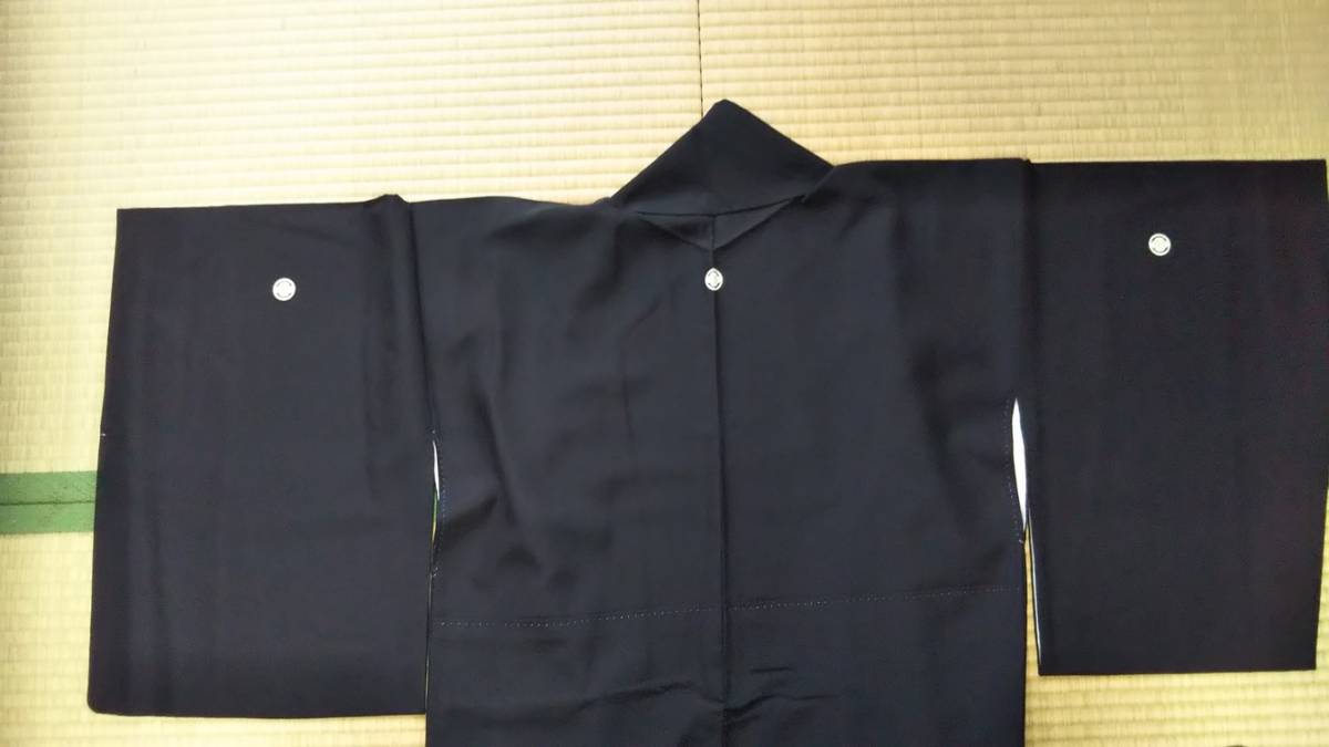 和装喪服一式セット 着物と帯と帯揚げと帯締めセット 紋付 高級正絹_画像5