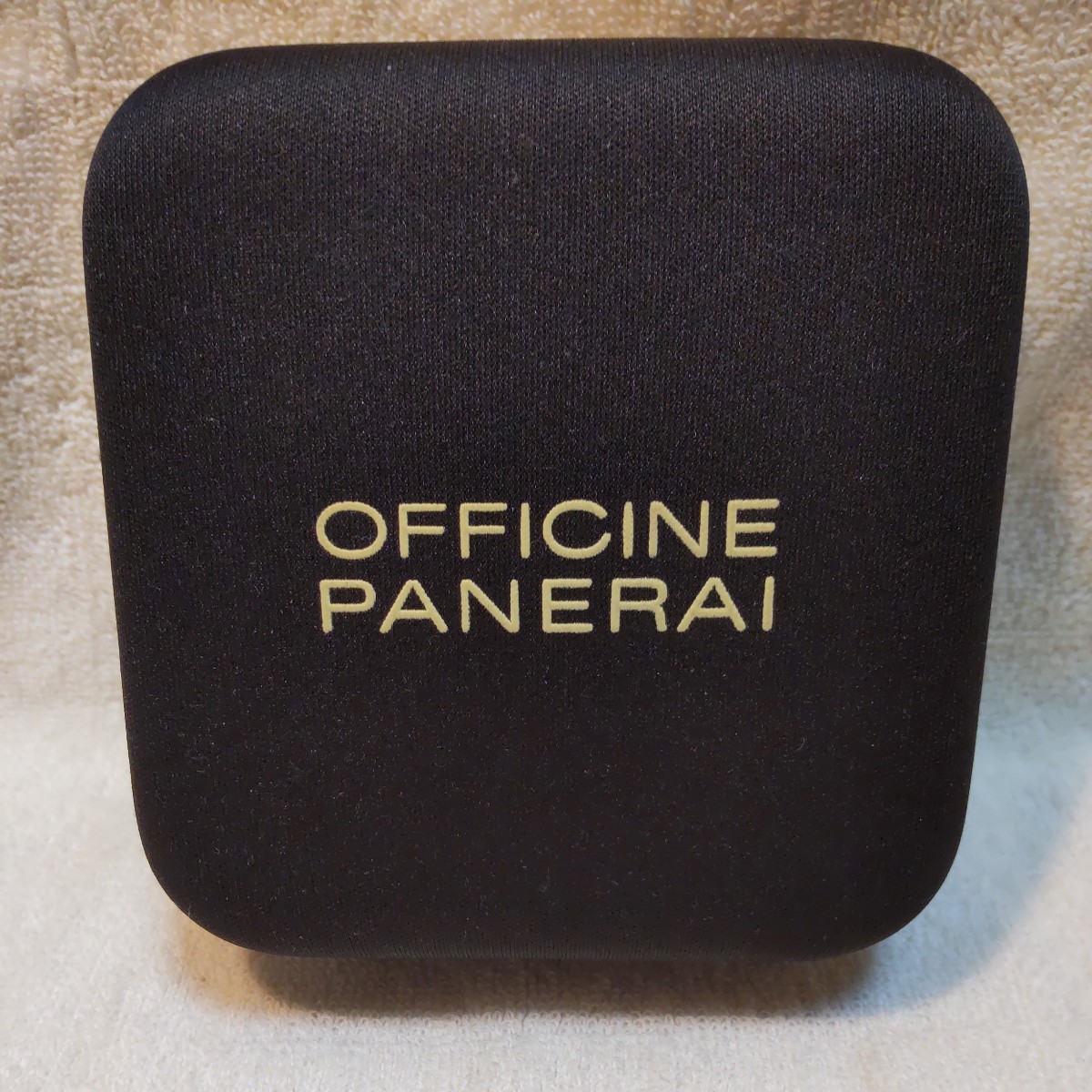 OFFICINE PANERAI オフィチーネ パネライ 時計 携帯 ソフト 箱