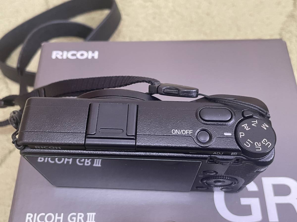 RICOH GR III リコー GR3 美品 おまけ多数 純正本革ケースなどケース2