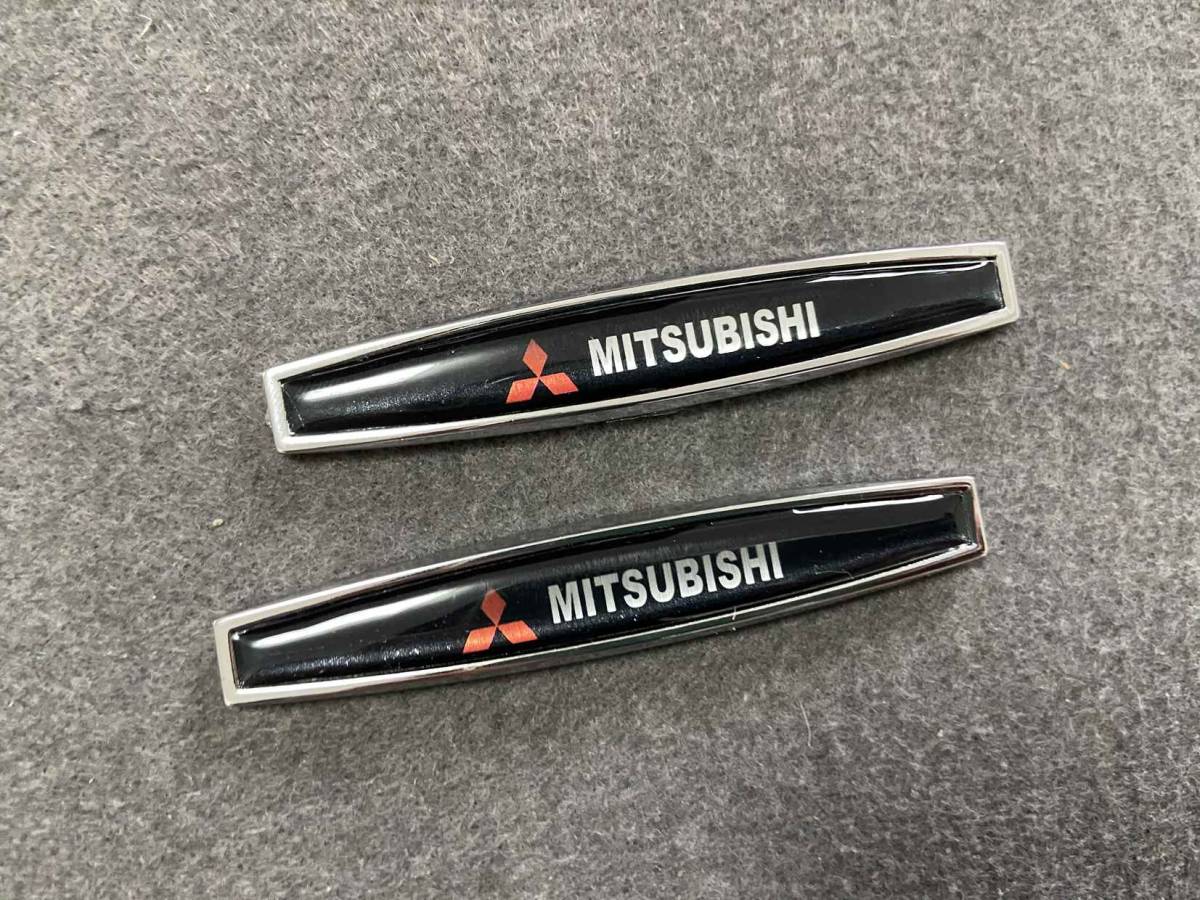 三菱 MITSUBISHI 車用デカール カーステッカー プレート エンブレム フェンダーバッジ シール 傷を隠す 2枚セット　115番_画像1