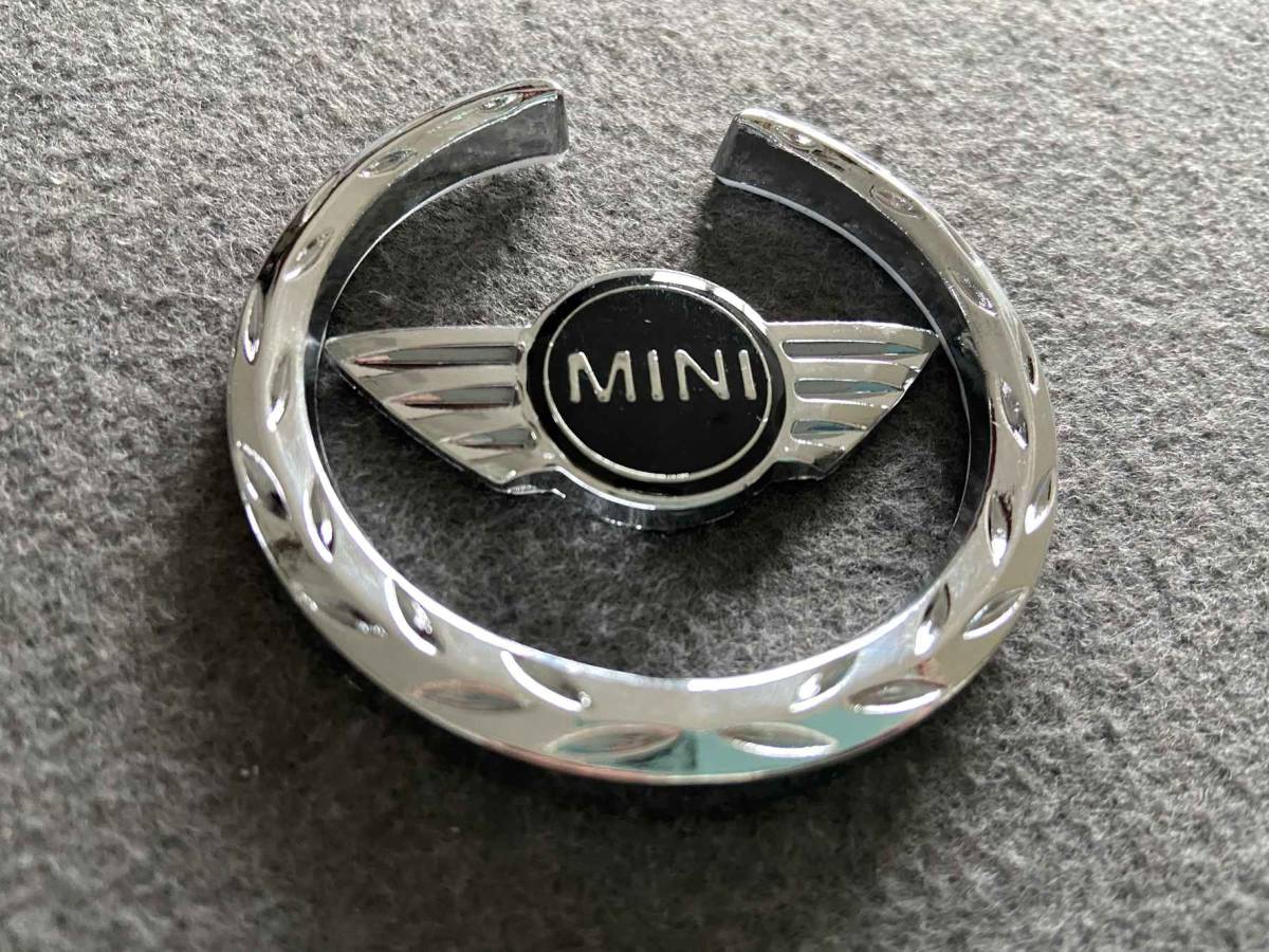 ミニ BMW MINI 金属ステッカー 3Dメタルカーエンブレム 車用デカール 1枚 飾り シール バッジ ドレスアップ 送料無料 17番_画像2