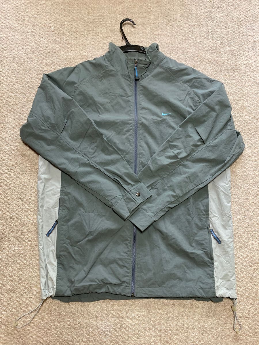 20年前のNIKE のジャケットになります 古着好きな方どうでしょうか