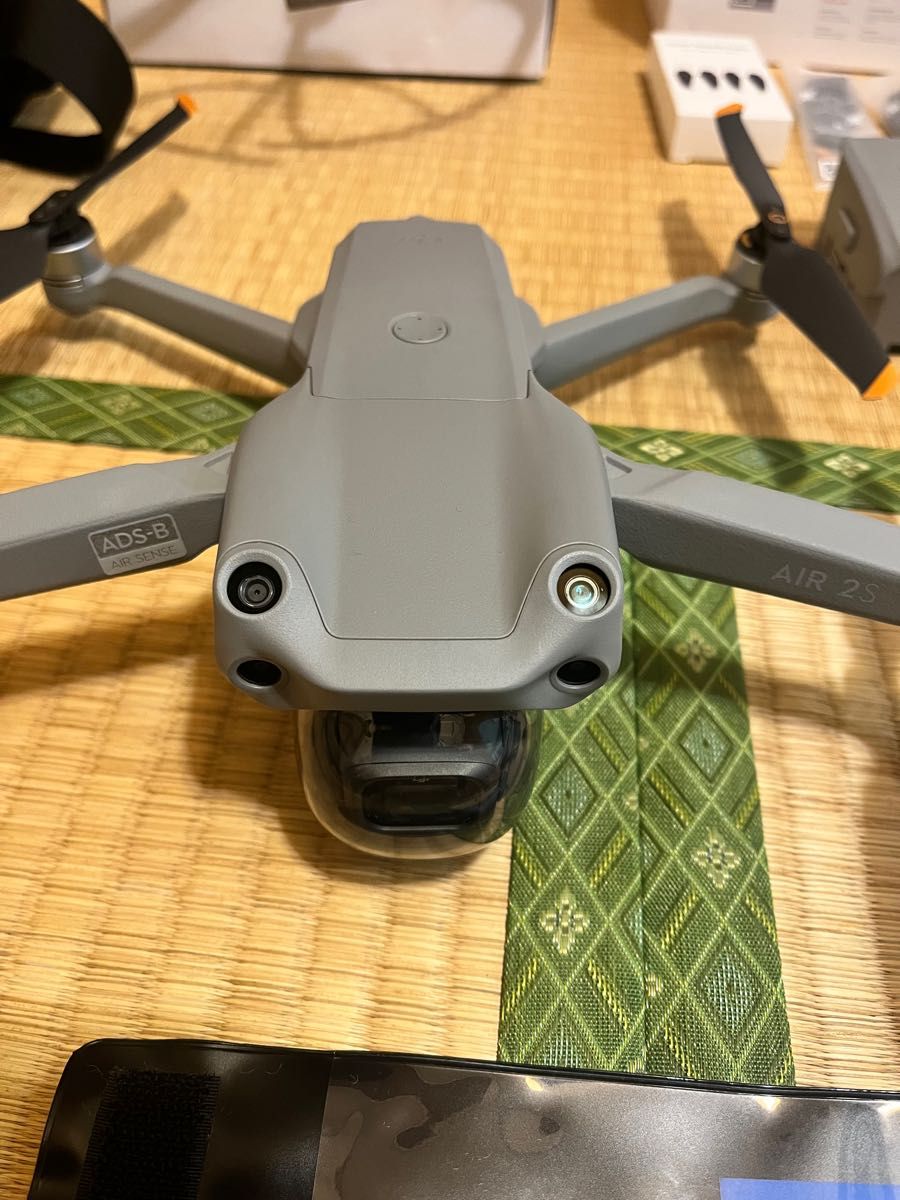 機体リフレッシュ済み新品!!DJI AIR 2S Fly More Combo 