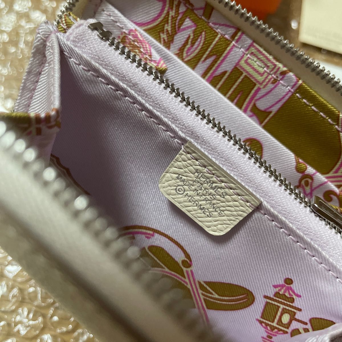 HERMES エルメス シルクインコンパクト 2023年製 新品