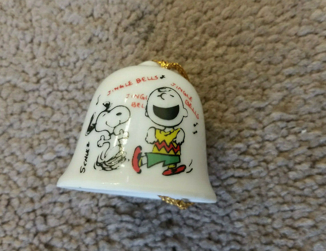 Peanuts Bell Ornament Snoopy Charlie Brown Dancing Jingle Bells Japan 1958 VTG 海外 即決