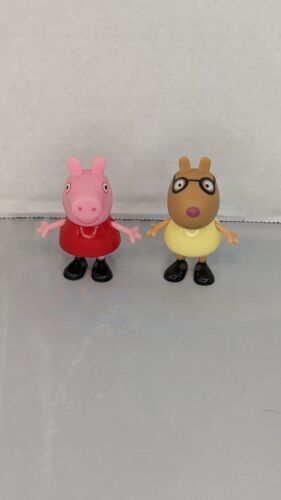 Lot Of 2 Peppa Pig Figures "Pedro Pony" & "Peppa Pig" Approx 2.5" 海外 即決