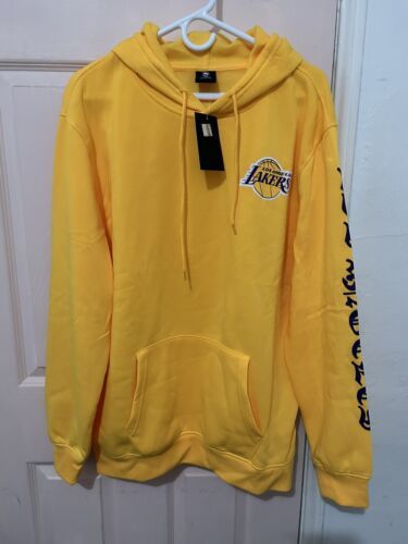 NWT los angeles lakers NBA Rue21 Yellow Old English Yellow hoodie sweater L 海外 即決