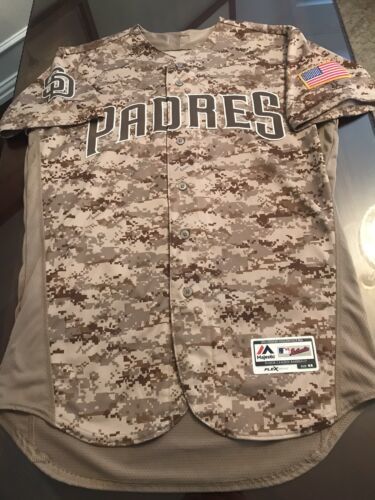 Camo San Diego Padres Memorial Day Alt Authentic On-Field Majestic Jersey 44 L 海外 即決