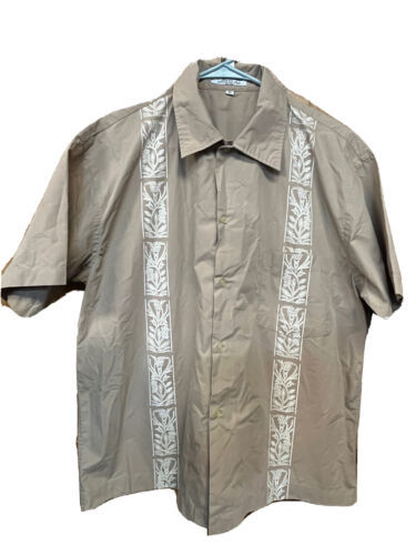 Vintage UCLA shirt M short sleeve collared button up floral design 海外 即決