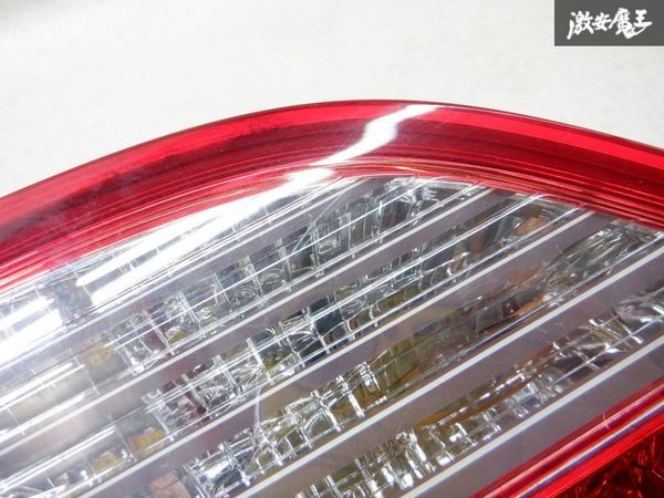 トヨタ純正 GRS180 18系 クラウン ロイヤル 後期 LED テール テールライト テールランプ 左 左側 助手席側 内側 ICHIKOH 30-337 棚2M15_画像3