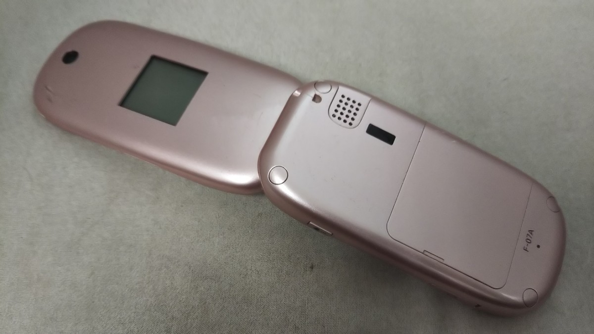 docomo FOMA удобно ho nF-07A #DG4359 FUJITSU Fujitsu складной тип galake- мобильный телефон простой подтверждение рабочего состояния & простой чистка & первый период .OK суждение 0 бесплатная доставка 