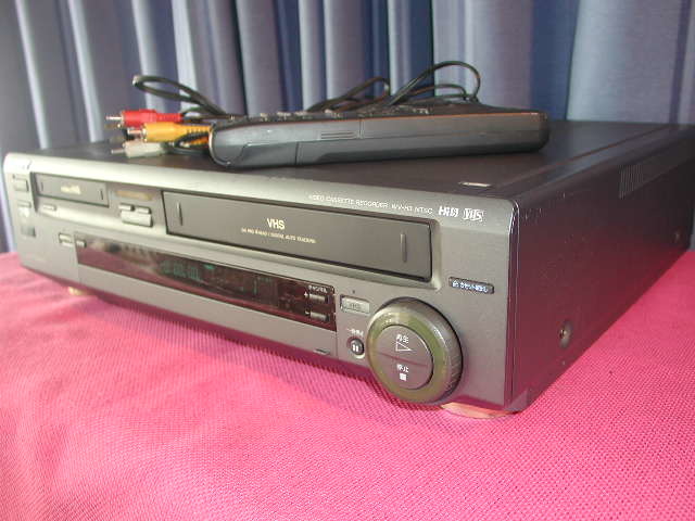 T-ポイント5倍】 【美品/VHS.DVD再生動作OK・送料無料】パナソニック