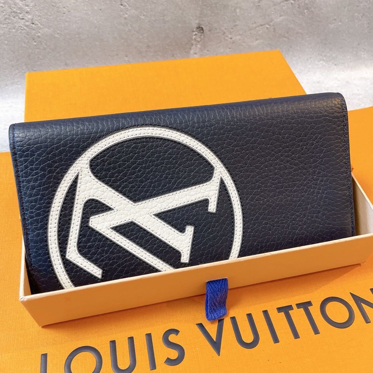 LOUIS VUITTON ルイヴィトン ポルトフォイユ ブラザ LVサークル