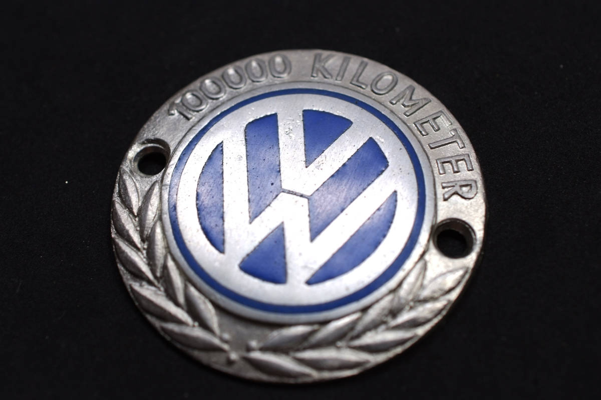 □ VW エンブレムバッジ 10万km達成記念 非売品 限定1品 W52mm ocitys ゴルフ ポロ ビートル ティグアン パサート トゥアレグ アルテオン_画像3