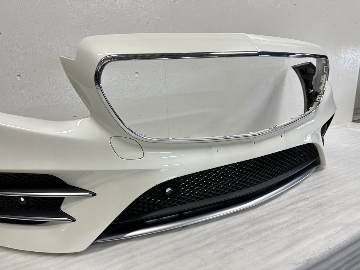 5A17 【凹なし】ベンツ Eクラス E43 AMG 純正 フロントバンパー