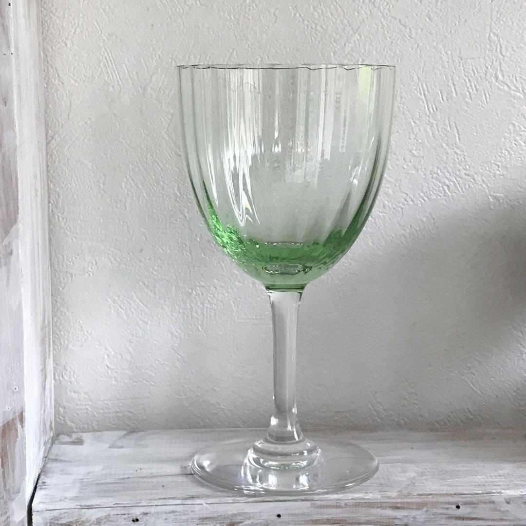 薄緑色☆オールドバカラBACCARATアクアレーユAquarelleワイングラス