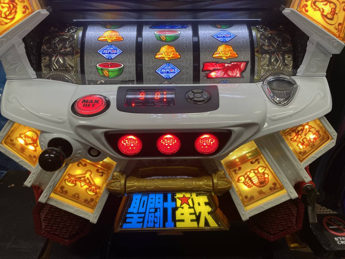 ☆実機 パチスロ聖闘士星矢女神聖戦KD(2015年発売 三洋物産)+コイン