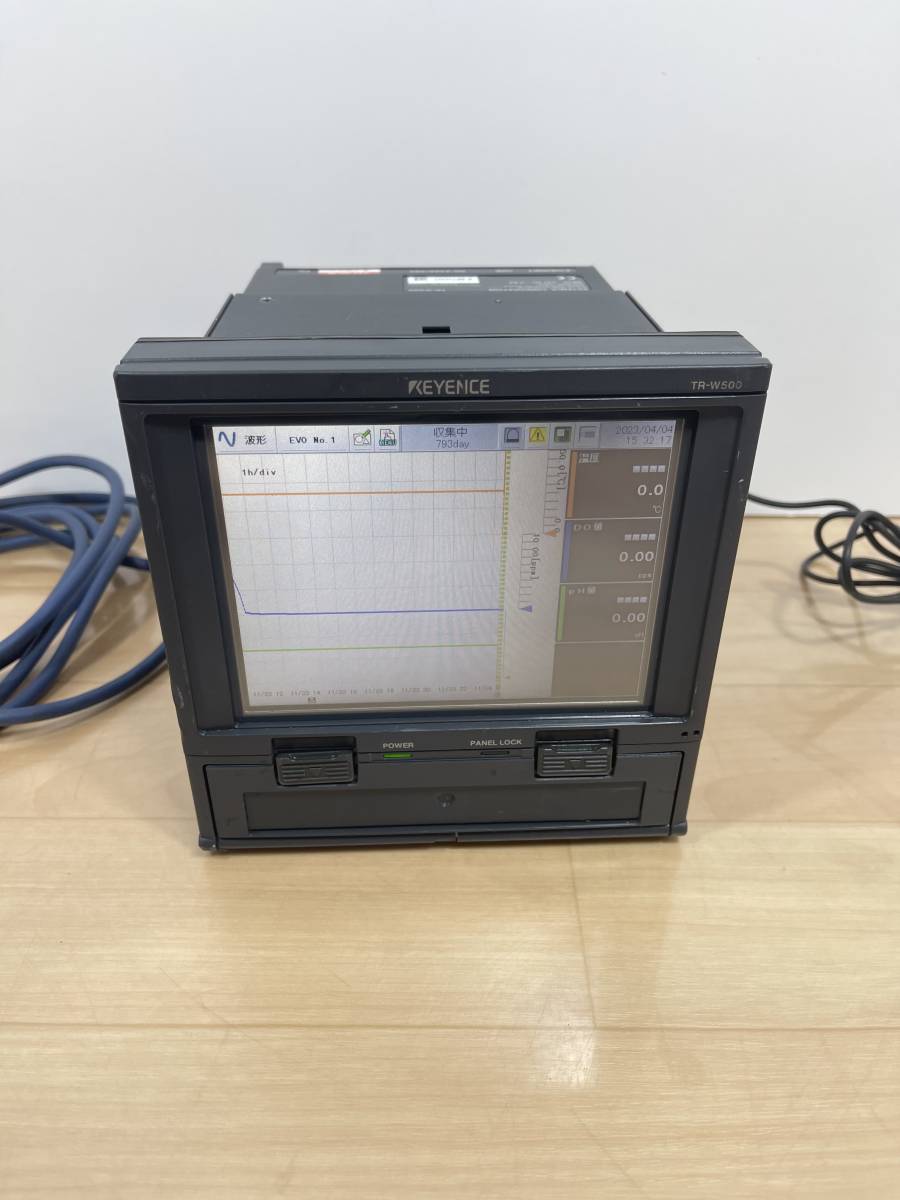 TR-W500 TR-TR08 x2個 KEYENCE タッチ型ぺーパレスレコーダ TR-W TR-W500 TR-TR08 x2個 KEYENCE タッチ型ぺーパレスレコーダ TR-W