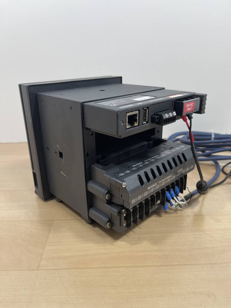 TR-W500 TR-TR08 x2個 KEYENCE タッチ型ぺーパレスレコーダ TR-W TR-W500 TR-TR08 x2個 KEYENCE タッチ型ぺーパレスレコーダ TR-W