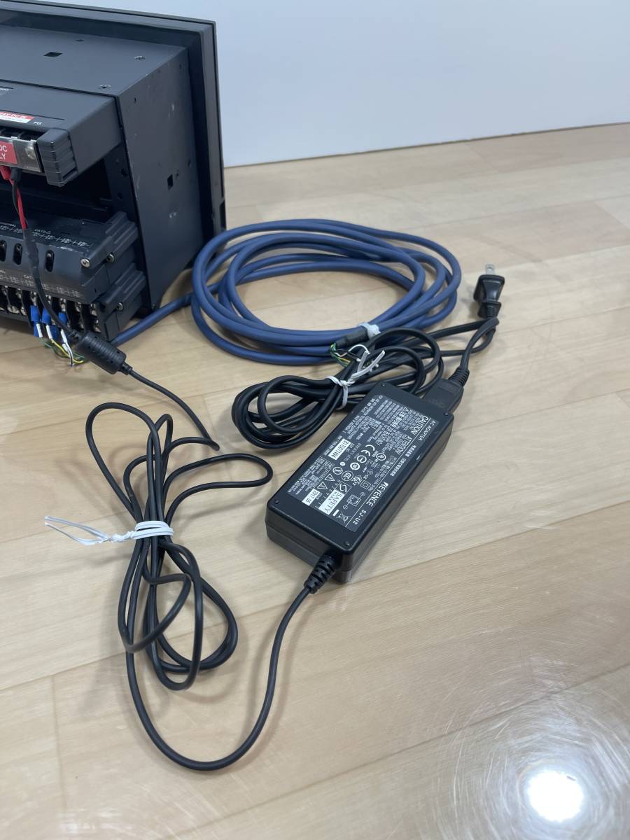 TR-W500 TR-TR08 x2個 KEYENCE タッチ型ぺーパレスレコーダ TR-W TR-W500 TR-TR08 x2個 KEYENCE タッチ型ぺーパレスレコーダ TR-W