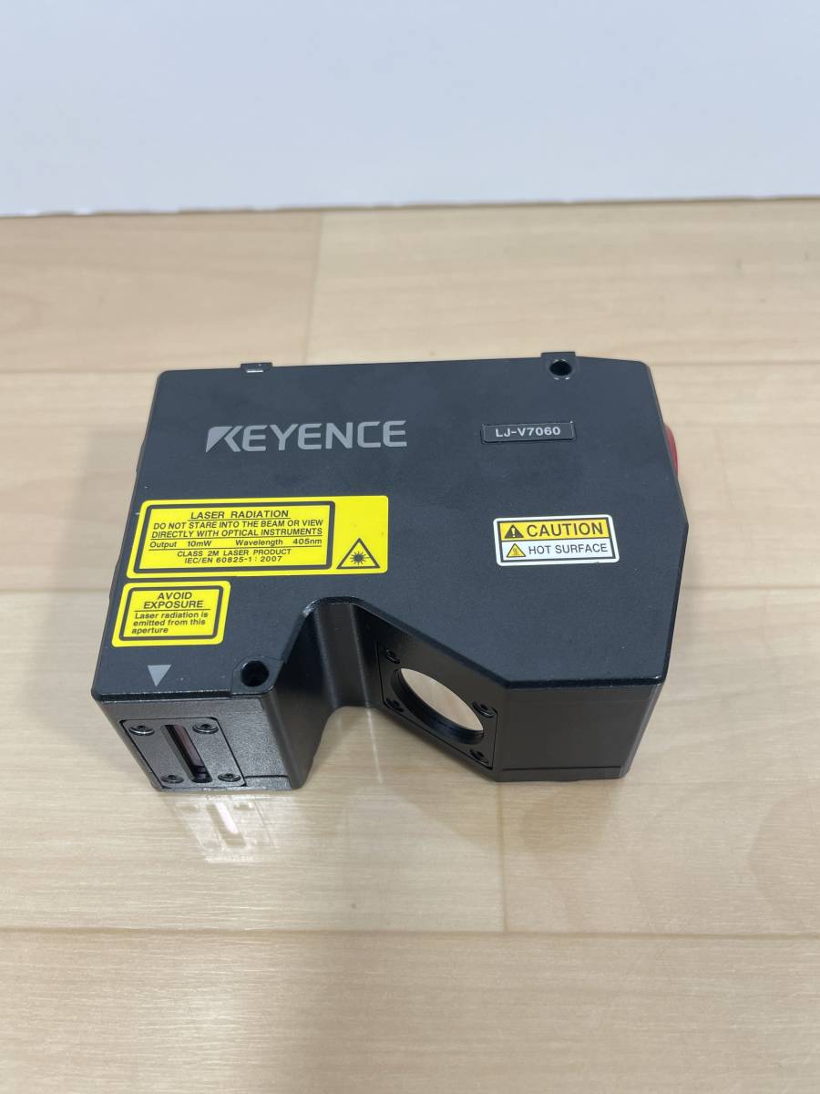 LJ-V7060 KEYENCE 超高速インラインプロファイル測定器 LJ-V7000 LJ-V7060 KEYENCE 超高速インラインプロファイル測定器 LJ-V7000