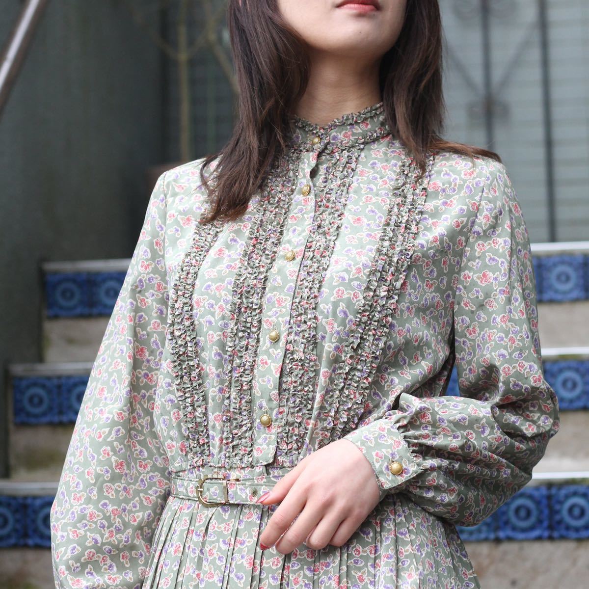 RETRO VINTAGE FLOWER PATTERNED BELTED ONE PIECE/レトロ古着花柄