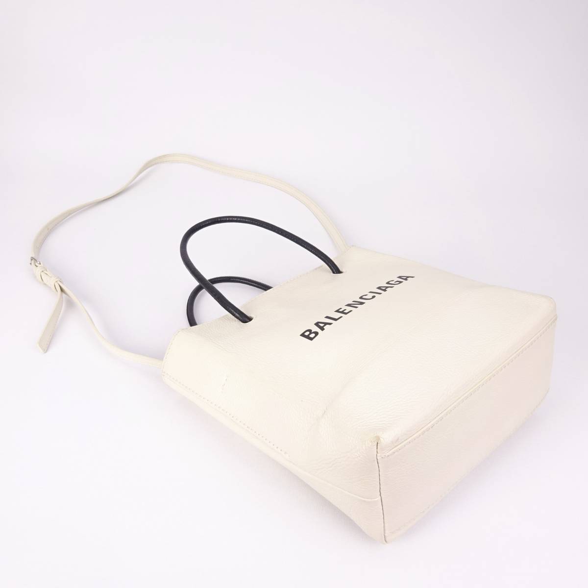 ヤフオク! - 本物良品□バレンシアガ□ショッピング トート XXS/ベー...