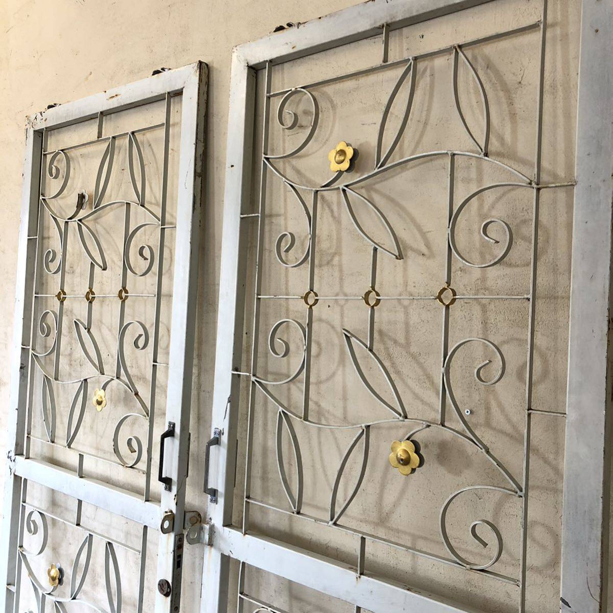 V-103 W148×H194 old iron made. both opening door 2 sheets set fittings double doors fence antique door in dust real divider partition ftg