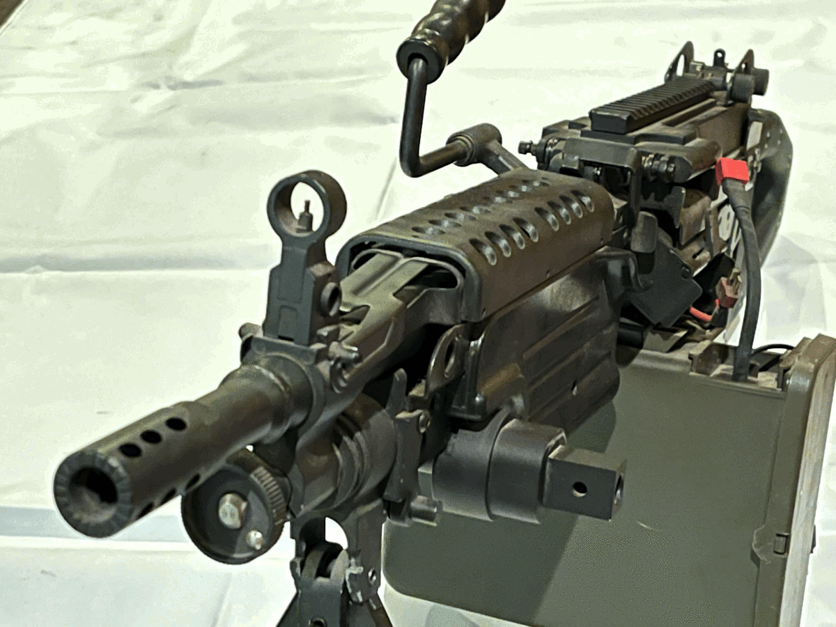 M249ミニミ? | www.schmetterlinghaus.at