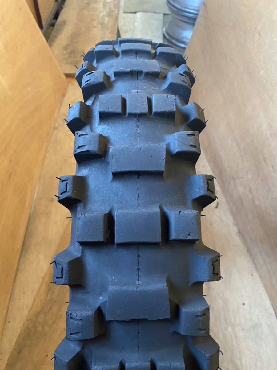 中古MCタイヤ MICHELIN CROSS AC10 110/100-18 ミシュラン 110 100 18 3918 K2Fの画像1