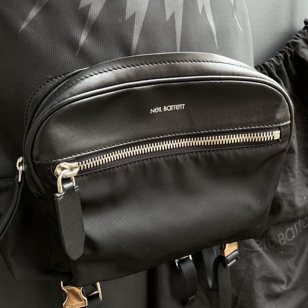 美品 NEIL BARRETT ニールバレット BOLT サンダー ボルト ナイロン