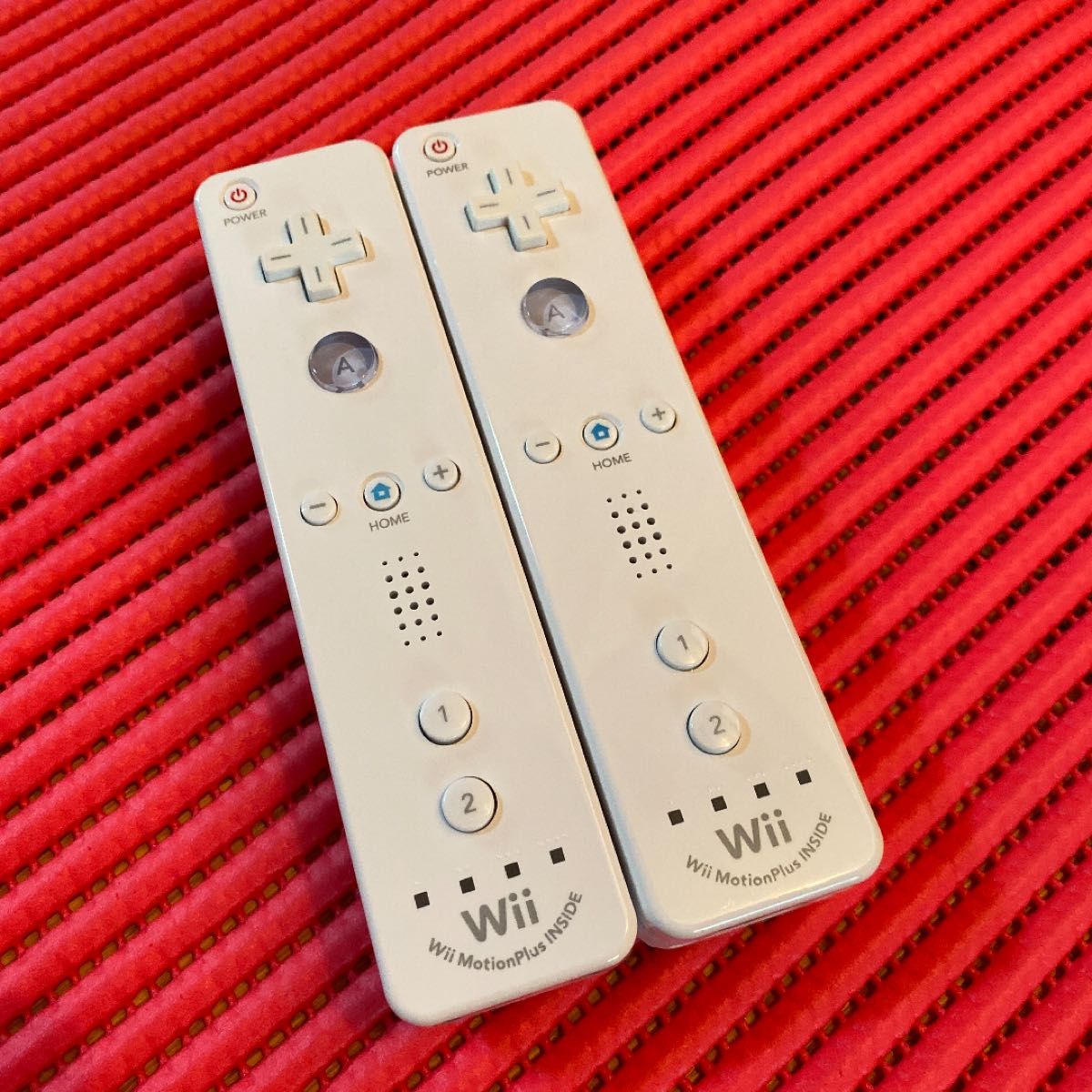 wiiリモコンプラスホワイト&ホワイト 清掃・除菌済みセット|PayPayフリマ