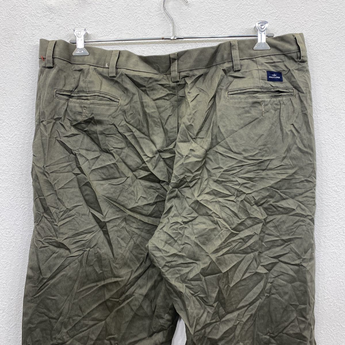 DOCKERS チノパンツ W42 ドッカーズ カーキー オリーブ色 ビッグサイズ 古着卸 アメリカ仕入 2304-1142_画像5