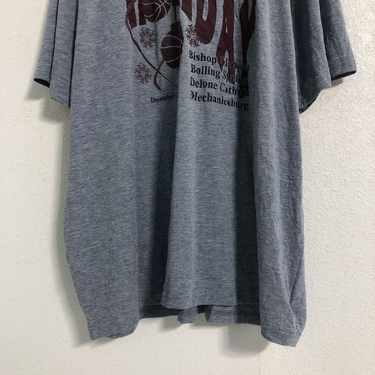 UNDER ARMOUR 半袖 プリント Tシャツ 2XL グレー アンダーアーマー ビッグサイズ バスケ 古着卸 アメリカ仕入 a504-6166_画像3