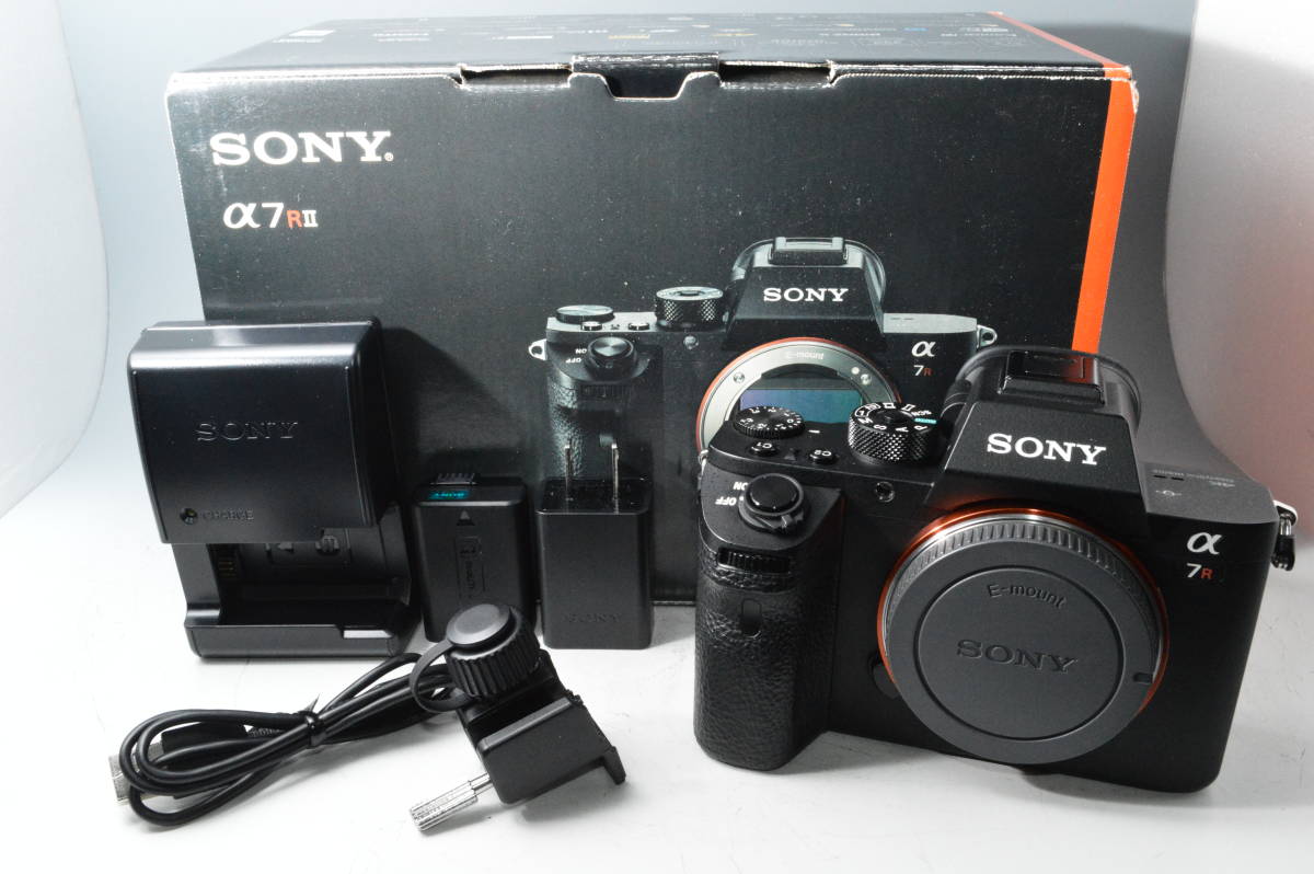 9558【美品】シャッター数26395回 SONY ソニー α7RII ボディ ILCE-7RM2