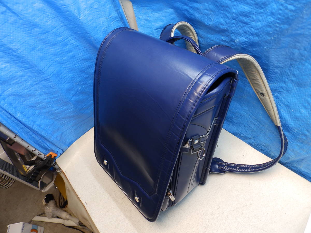 0-4 man knapsack navy blue color 37cmX26cmX17cm used!