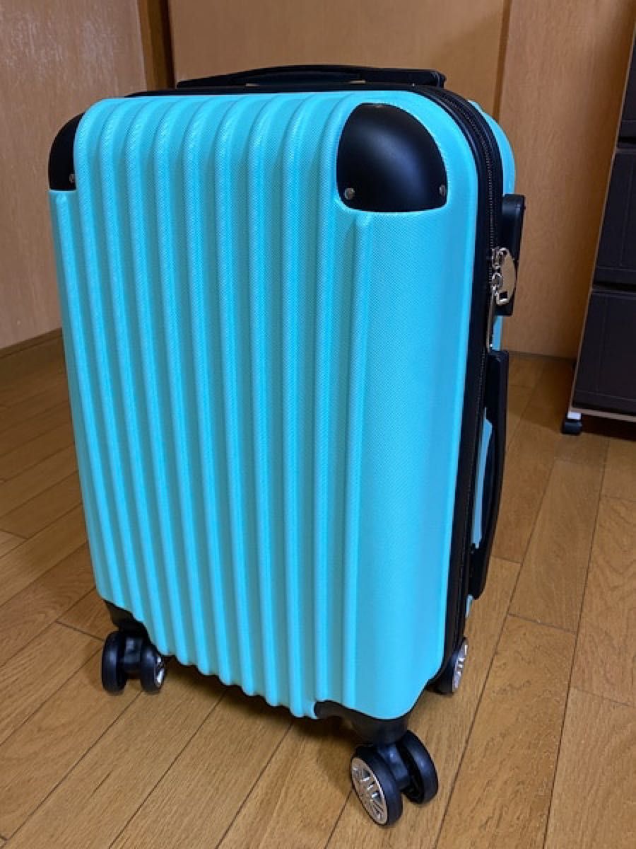 新品 キャリーケース スーツケース 超軽量 機内持ち込み  ライトブルー