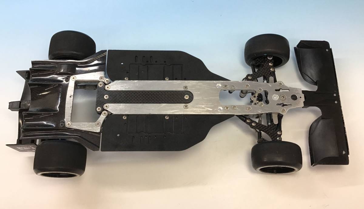 TRG118 シャーシ アルミ仕様 7075T6 タイヤ ナロー/ワイド部品あり