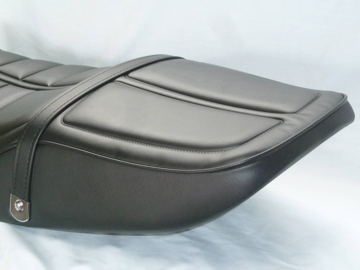 ゼファーχ ファイナルエディション カワサキ純正 シートASSY 新品
