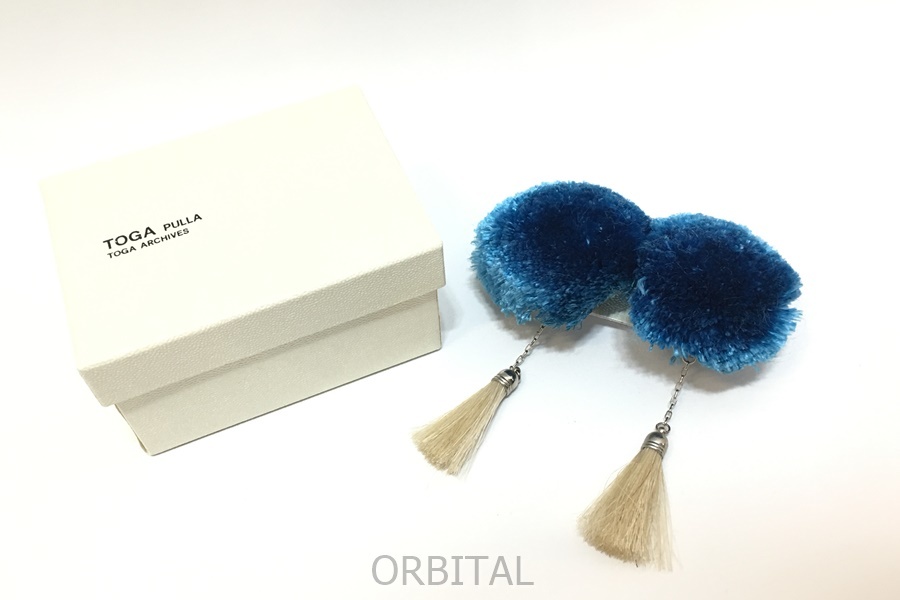 経堂) TOGA PULLA トーガプルラ MOTIF EARRINGS モチーフイヤリング ブルー 定価￥20,900-_画像1