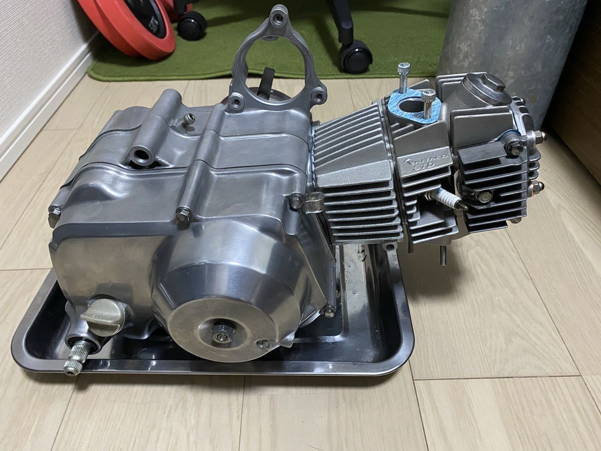 カブ セル付き 4速エンジン 108cc オーバーホールエンジン カブ セル付き 4速エンジン 108cc オーバーホールエンジン
