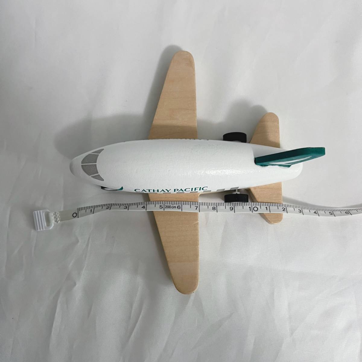 (新品) キャセイパシフィック航空 木製 飛行機モデル　Cathay Pacific Airways 香港 木製 子供 赤ちゃん 幼児 飛行機 おもちゃ_画像7