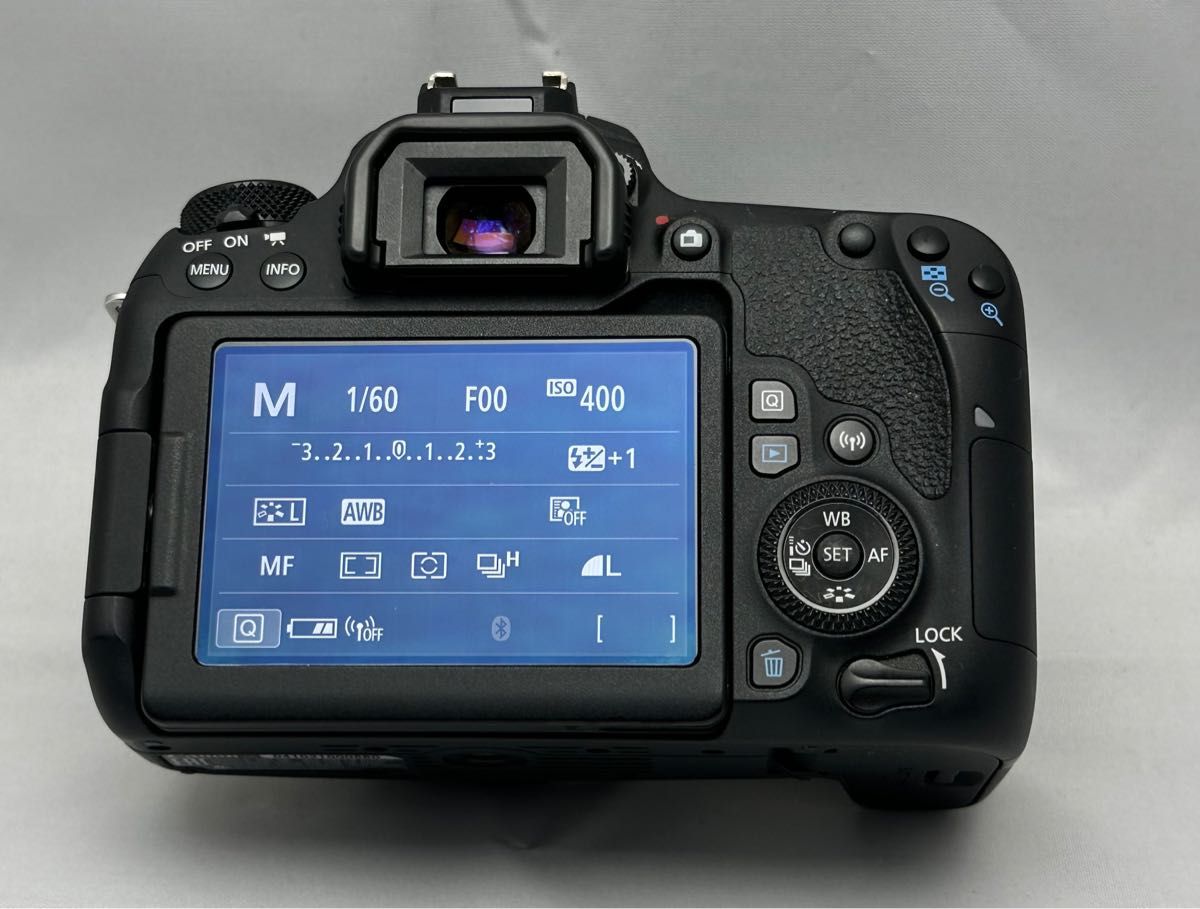 Canon EOS 9000D ダブルズームレンズキット♪wifi搭載♪初心者おすすめ