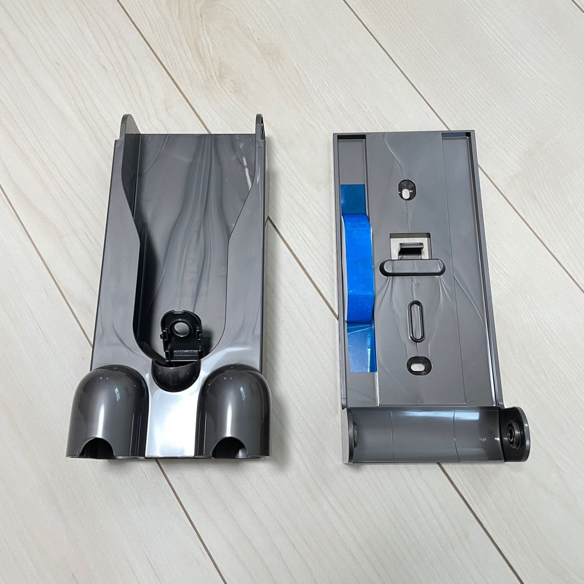 Dyson v11 fluffy+ SV14 コードレスクリーナー スタンド付き | ithink.lt