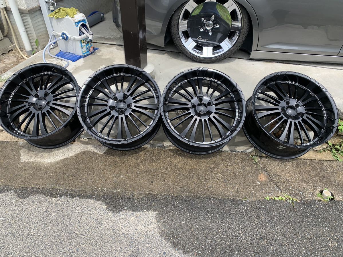 Euro max DESIGN ブラック 22インチ クライスラー300など-